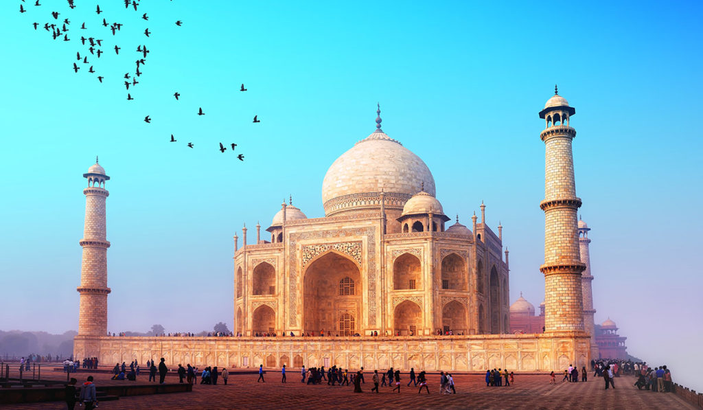 Taj Mahal - Travel in India